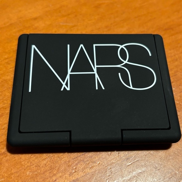 NARS Blush Amour - Picture 4 of 16